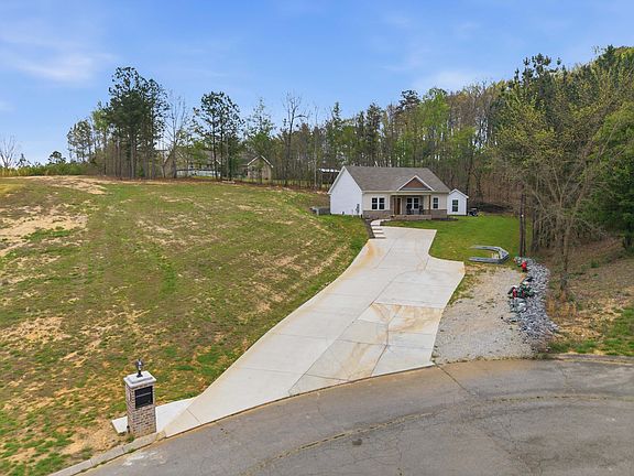 5th image of 9 Stonecrest Dr