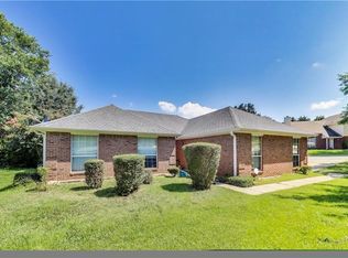25 Carrera Rd, Stockbridge, GA 30281