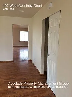 107 W Courtney Ct — Photo 5