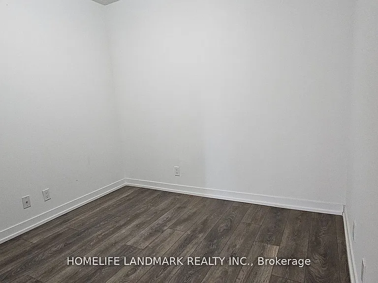 60 Shuter St #607 — Photo 9