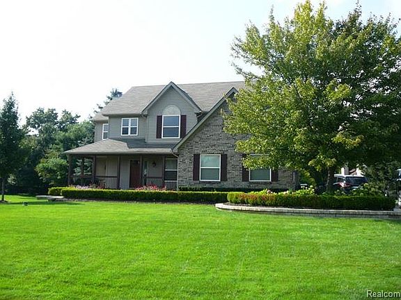 2nd image of 13600 Windmoor Dr