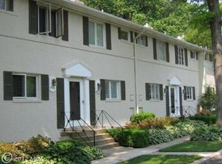 5362 Pooks Hill Rd #301, Bethesda, MD 20814