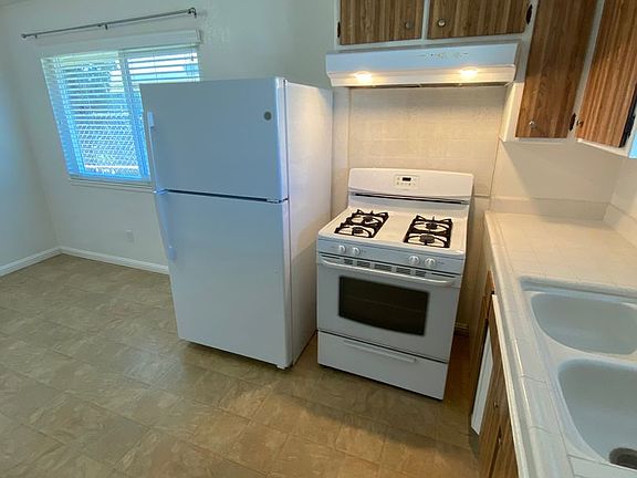 4th image of 7643 Milldale Cir