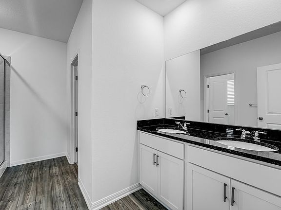 5th image of 14217 Matterod Dr