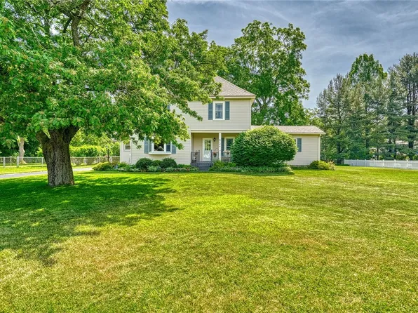 614 Hard Rd, Webster, NY 14580