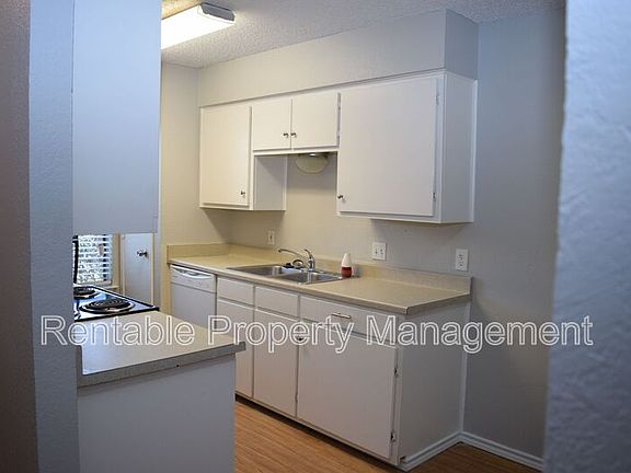 4th image of 3724 Cibolo Dr