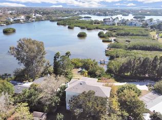 150 Charleston Ave, Crystal Beach, FL 34681