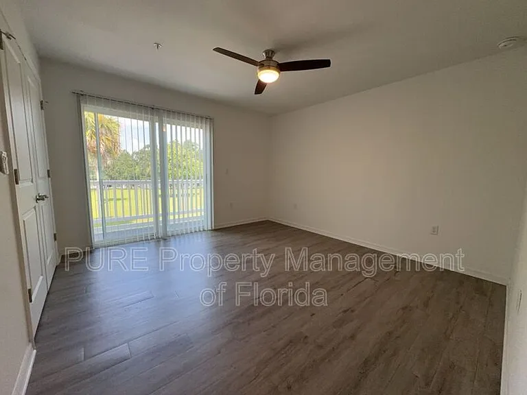 339 NE Sanchez Ave #103 — Photo 43