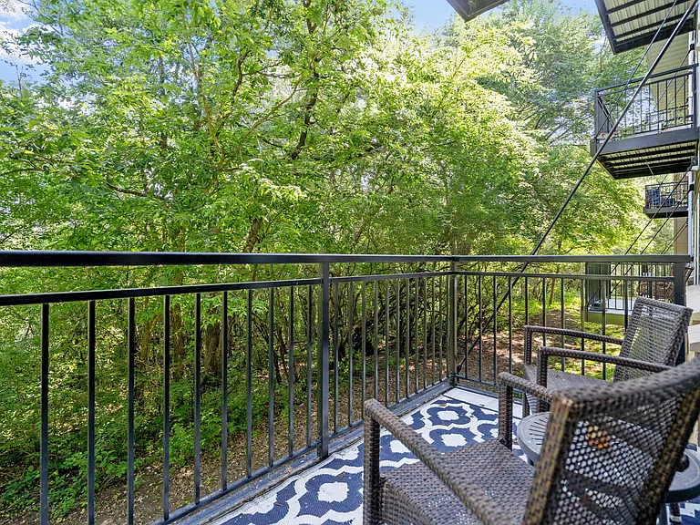Eastwood Ridge — Photo 18