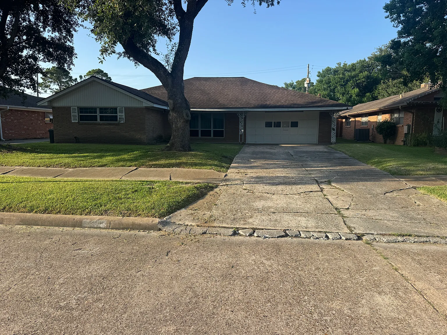 5 bed, 2519 sqft, $800 — Photo 3