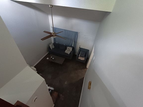 5th image of 2452 Brightside Dr