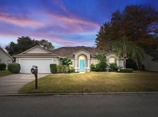 2066 E Forest Gate Dr, Jacksonville, FL 32246