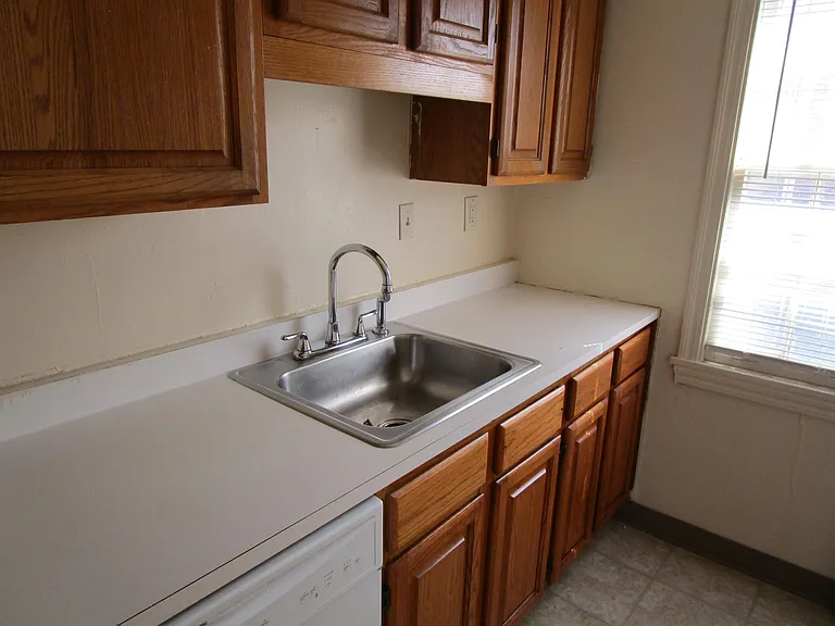 5818 Elmer St #1 — Photo 7