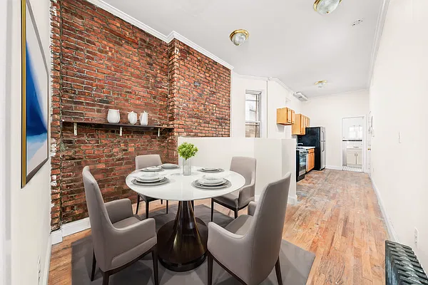 Rented by REAL New York | media 6
