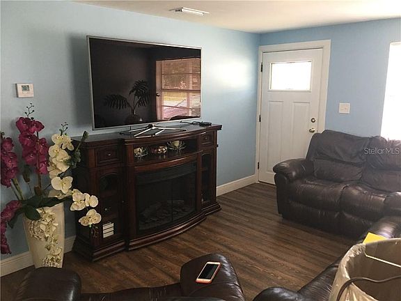 3rd image of 4405 N 48th St
