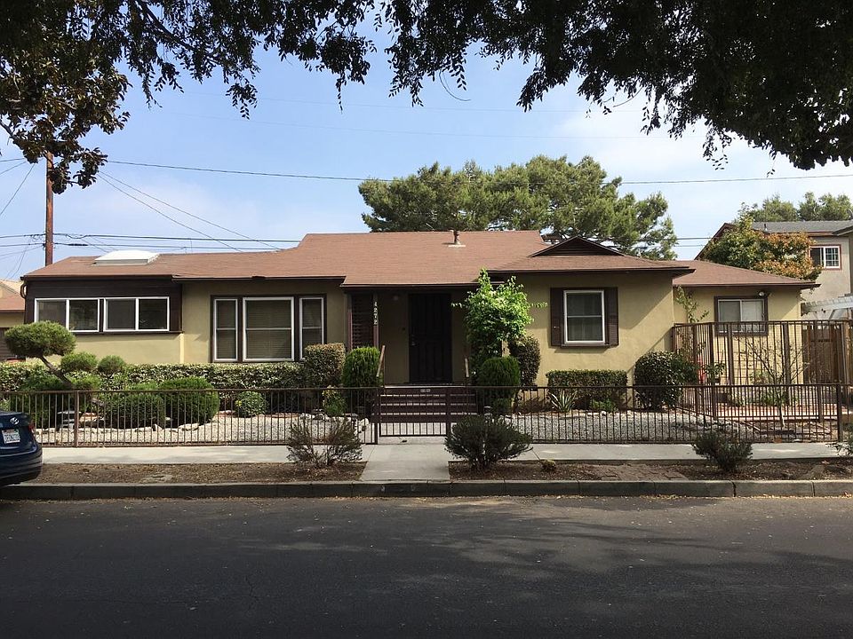 1st image of 4272 Moore St