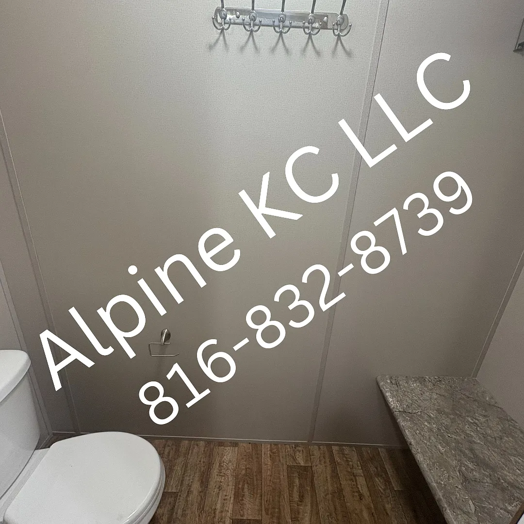 Studio, 250 sqft, $499 — Photo 3