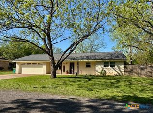 119 Gateway Cir, Gatesville, TX 76528