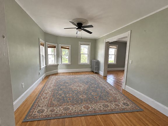 4th image of 44 Adams St