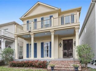 570 Joseph St, New Orleans, LA 70115