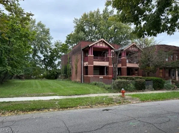1316 E 112th St, Cleveland, OH 44106