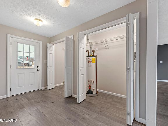 2nd image of 102 Lawton Rd