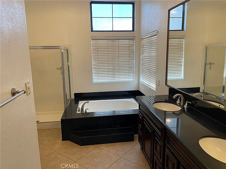 10190 Saddlehill Ter — Photo 23