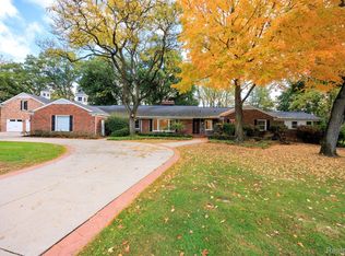 146 Endicott Rd, Bloomfield Hills, MI 48304