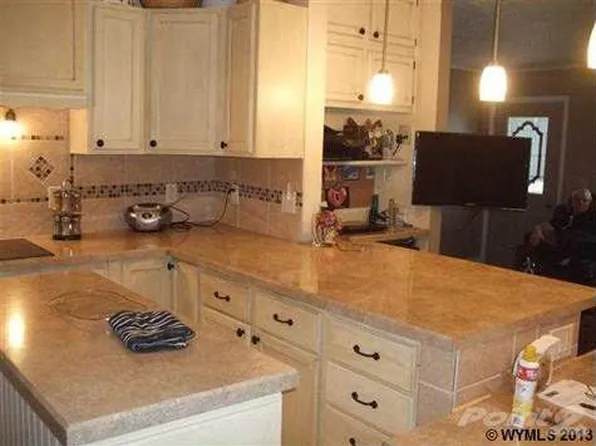 6475 Timberline Ct, Casper, WY 82604