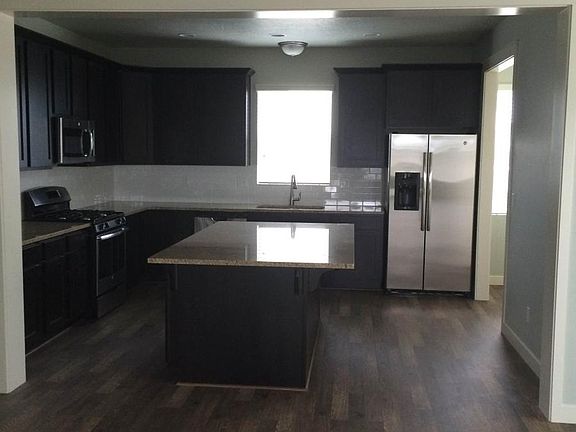 5th image of 7588 S San Savino Way