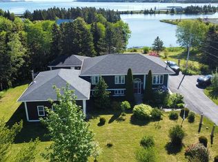 27 Park Dr, Trepassey, NL A0A4B0