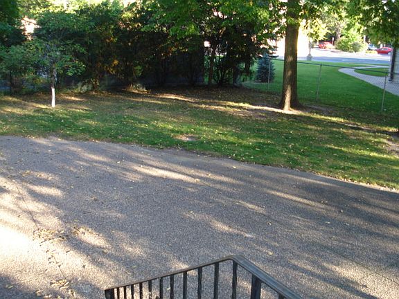 5th image of 209 West Ave S #3