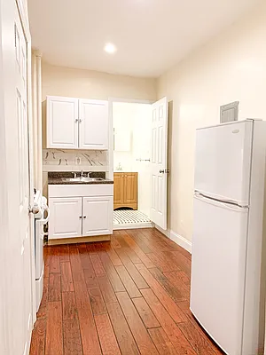 Rented by Green Manzana LLC | media 5