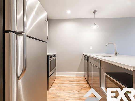 5th image of 115 Erasmus St #21A