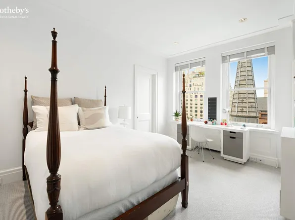 30 East 71st Street image 11 of 18