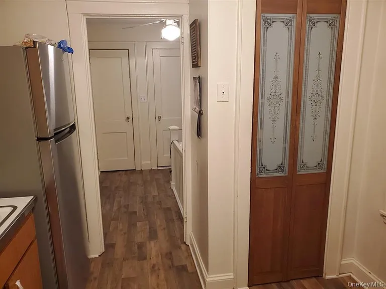 202 Park Ave — Photo 3