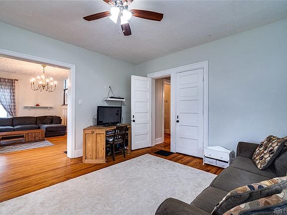 5th image of 243 N 3rd St