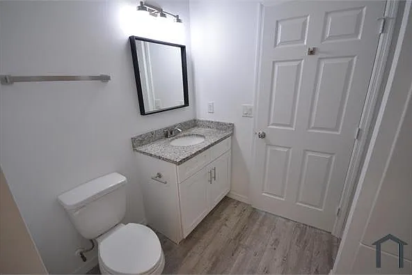 2225 Carver Ave — Photo 23