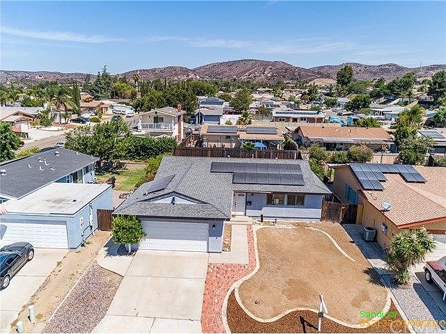 1st image of 8446 Carlton Oaks Dr