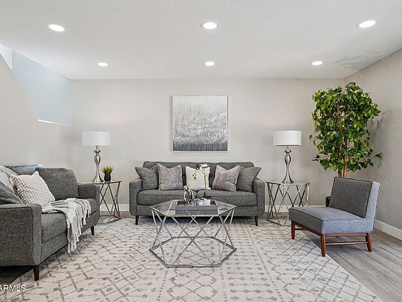 5th image of 5552 N 137TH Avenue