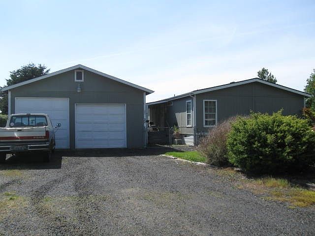 2nd image of 22 Harpoon Dr