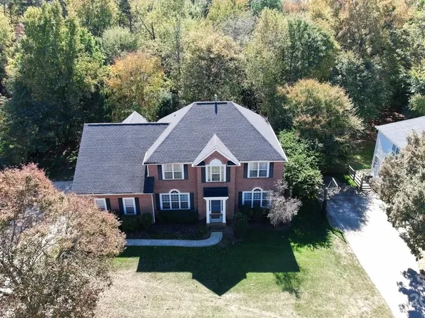 2724 Shady Reach Ln, Charlotte, NC 28214