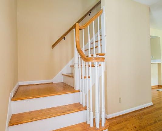 3rd image of 7602 Glenover Dr