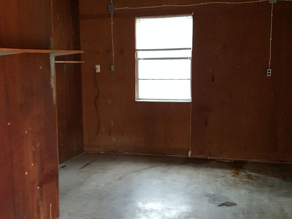 1519 Ferndale (5)_02222016