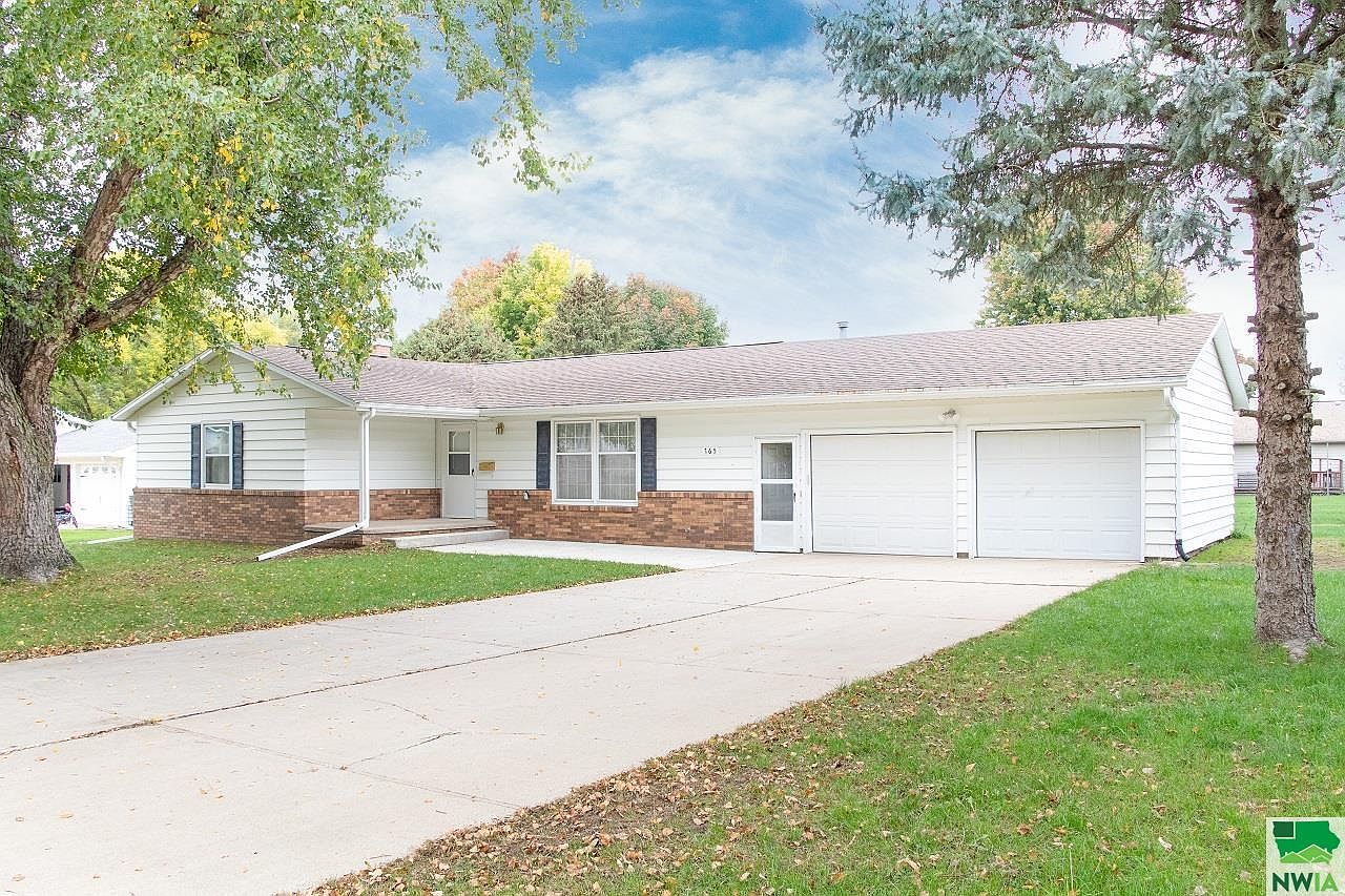 765 Glen Dr, Moville, IA 51039 Zillow