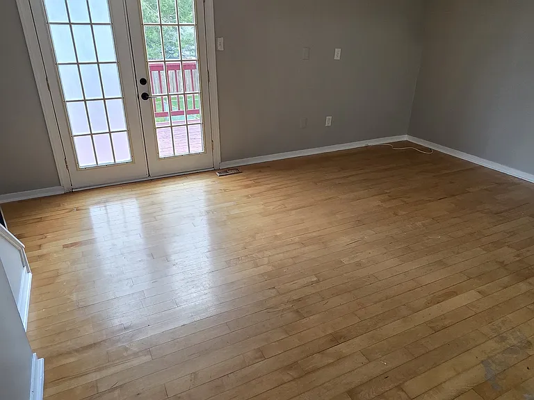 9781 Deltom Ct — Photo 3
