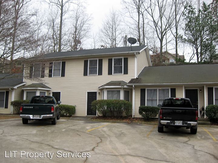 1st image of 1215 Oakplace Dr SW APT D