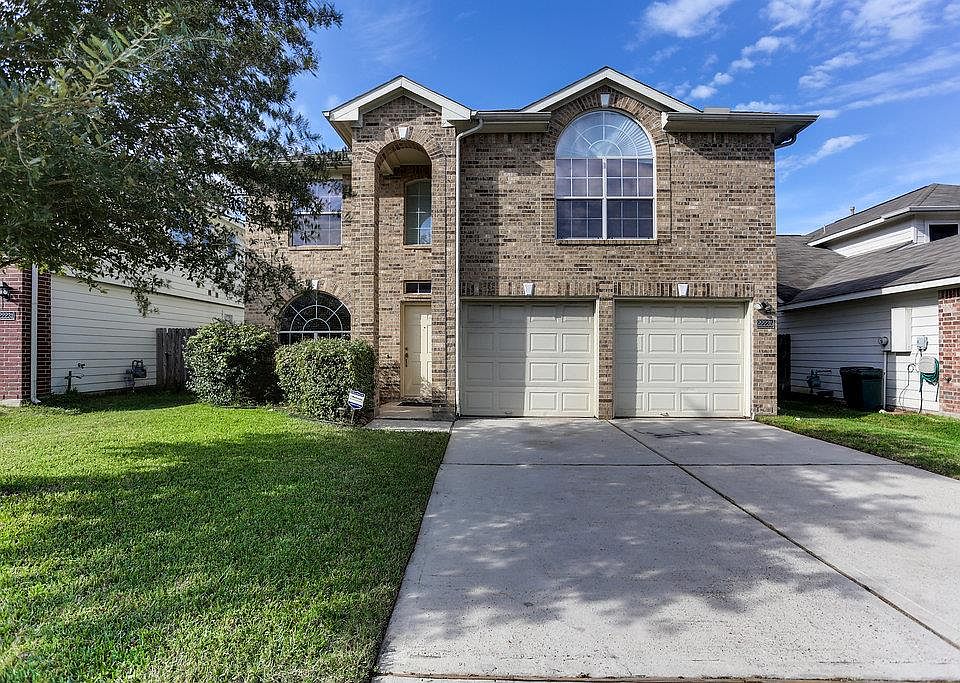 1st image of 22235 Queenbury Hills Dr