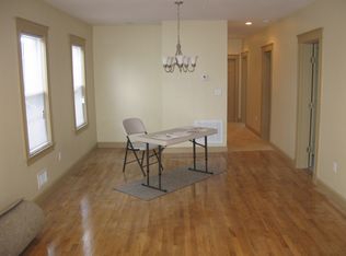 1 Warren St, Peabody, MA 01960
