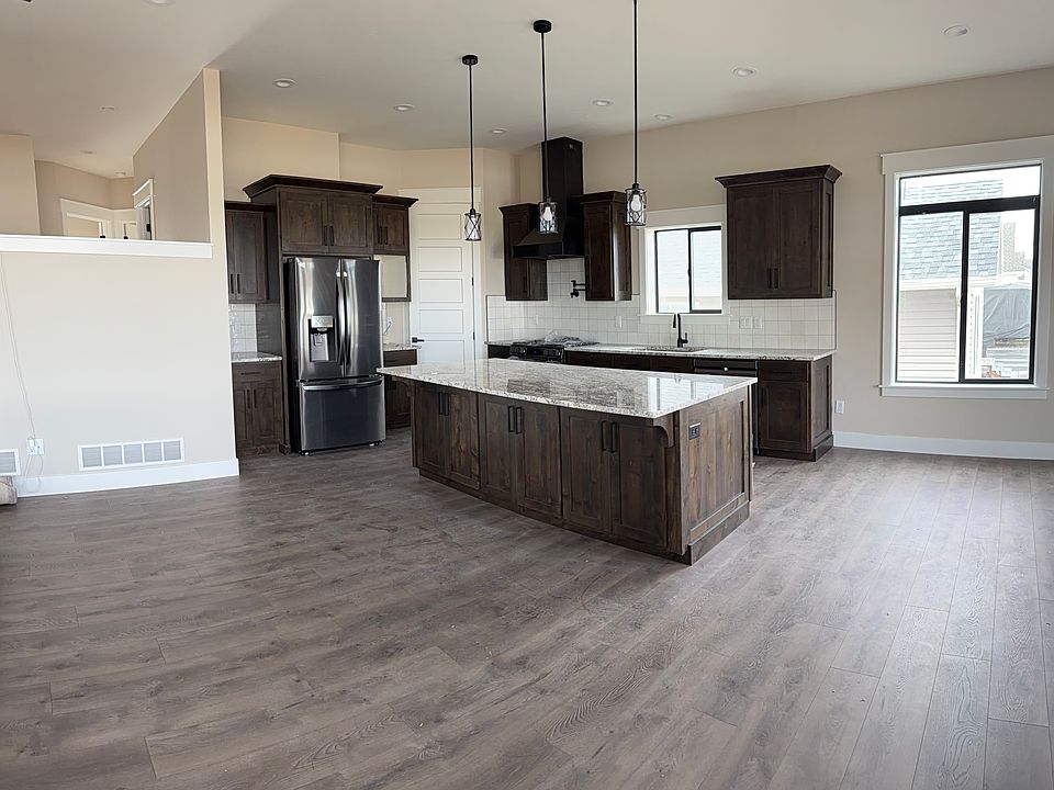 1st image of 6465 Maggie Dr